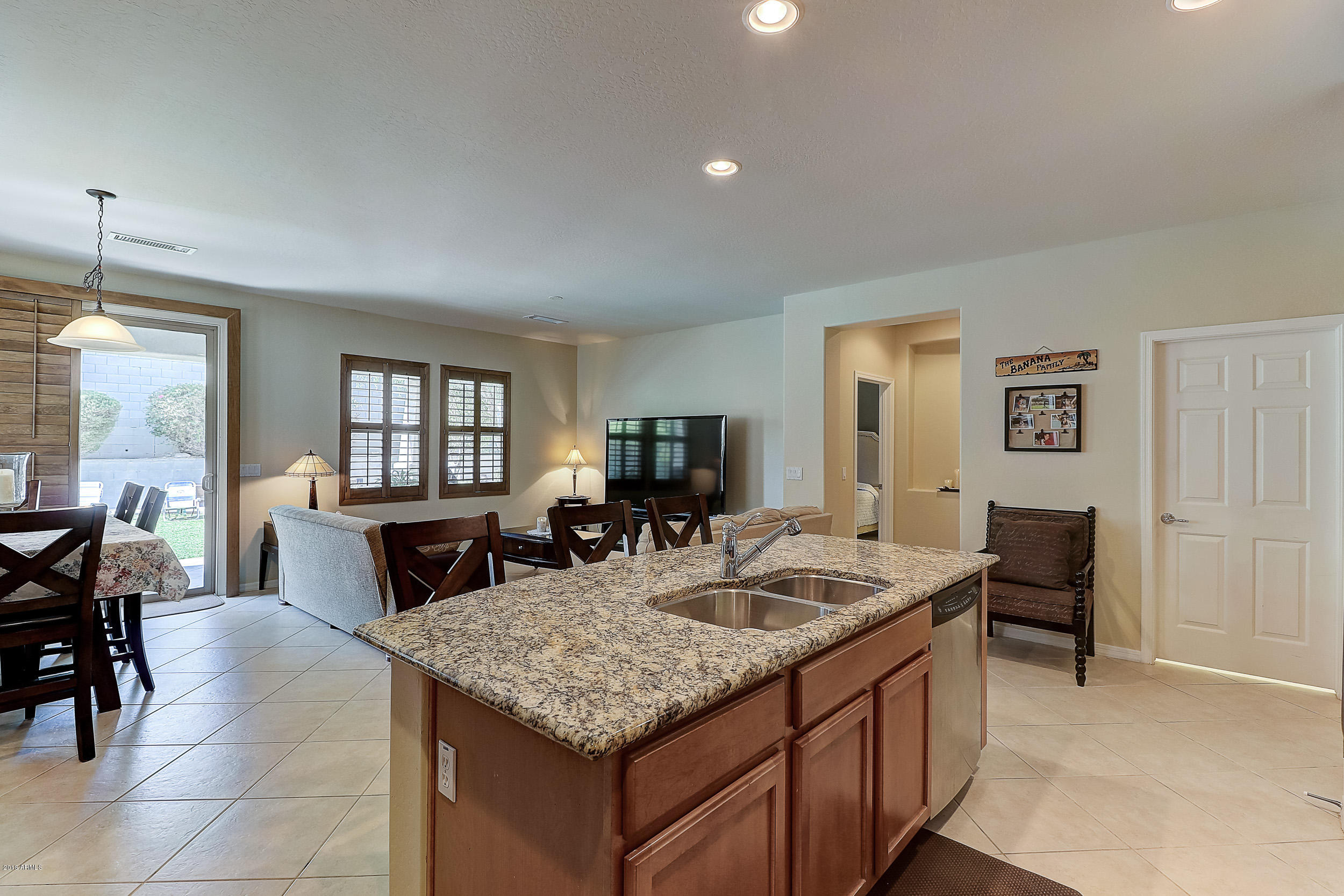 20780 West Ridge Road Buckeye, AZ 85396 - Photo 9 of 28 B (11)