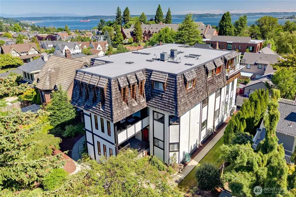 $515,000 | 809 North G Street, Unit 202, Tacoma, WA 98403