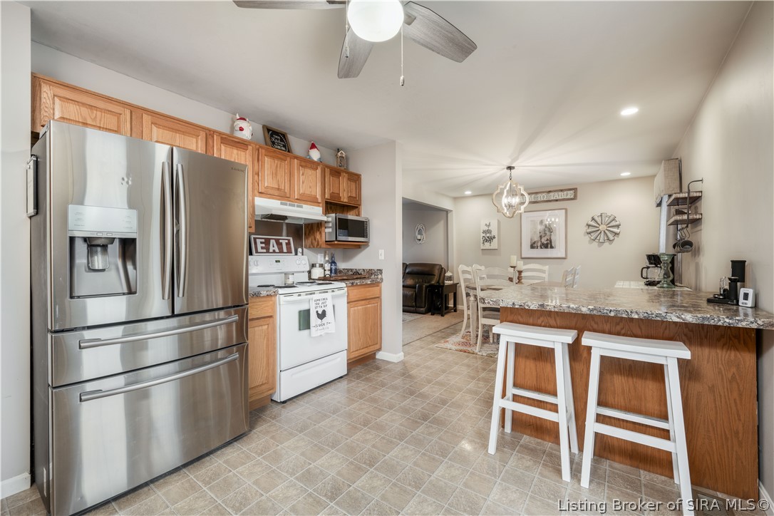 7129 Peach Tree Lane Georgetown, IN 47122 - Photo 11 of 23 Gallery Image 11