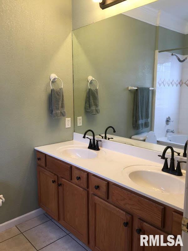 407 Emperor Lane Herrin, IL 62948 - Photo 17 of 22 Gallery Image 17