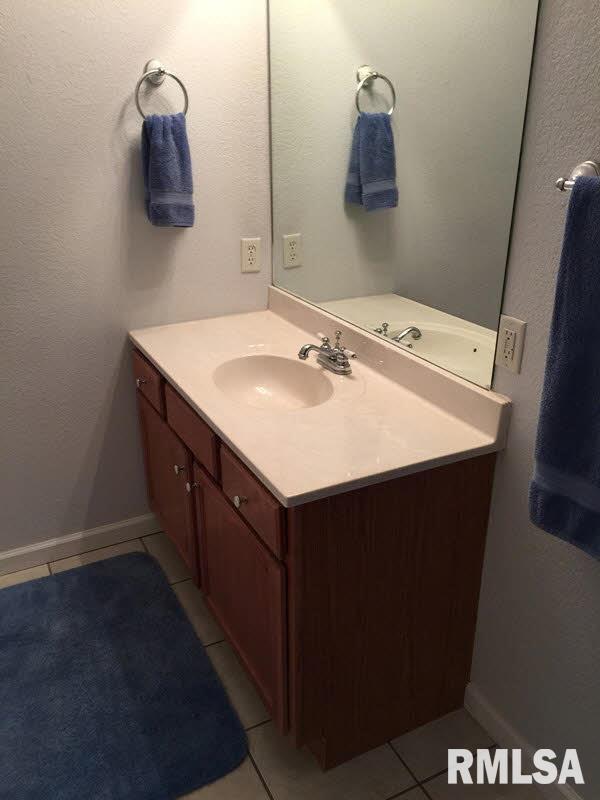 407 Emperor Lane Herrin, IL 62948 - Photo 21 of 22 Gallery Image 21