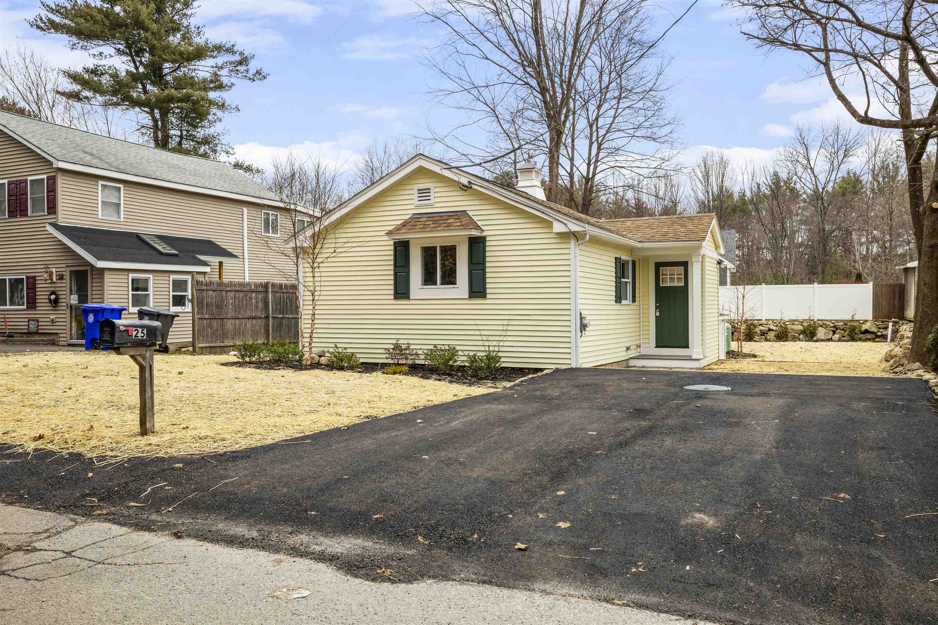 25 Pillsbury Road Hampstead, NH 03826 - Photo 1 of 35 Gallery Image 1