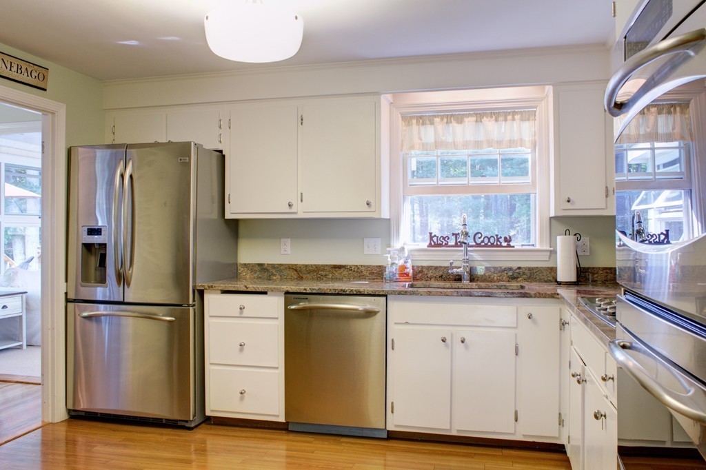 3 Ledgetree Road Medfield, MA 02052 - Photo 12 of 23 Gallery Image 12