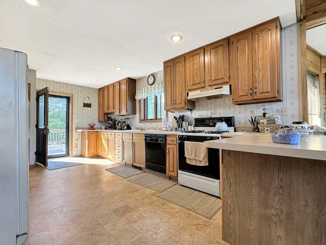 $425,000 | W4269 Birch Creek Road, Unit 6, Menominee, MI 49858