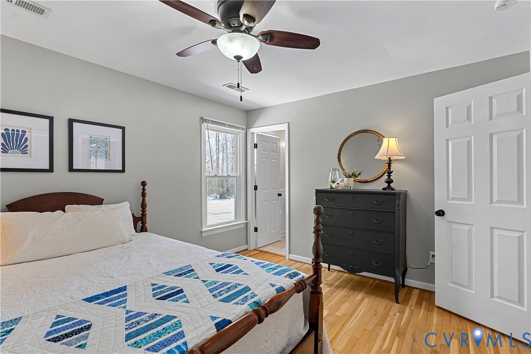 911 Hallsboro Road Midlothian, VA 23112 - Photo 17 of 31 Gallery Image 17