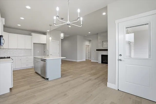 $505,850 | 20 North Country Club Drive, Unit 20, Deer Park, WA 99006