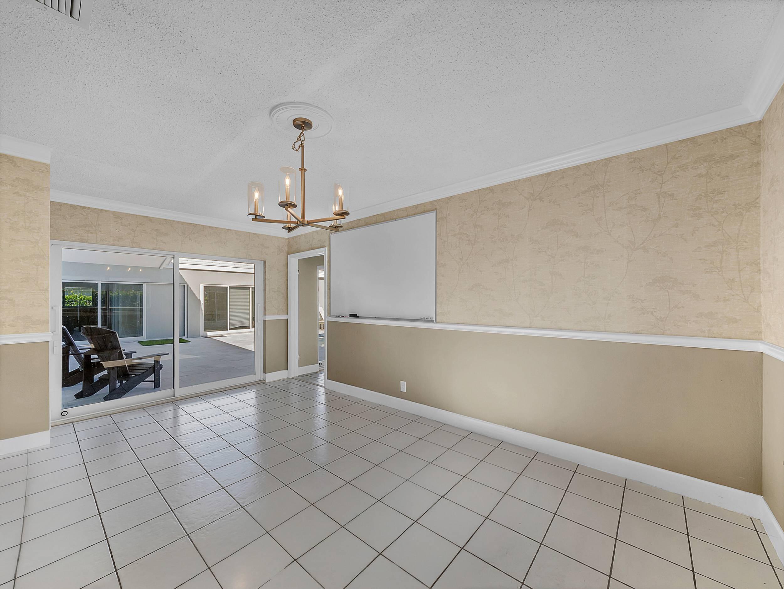 830 Cypress Way Boca Raton, FL 33486 - Photo 12 of 22 DiningRoom