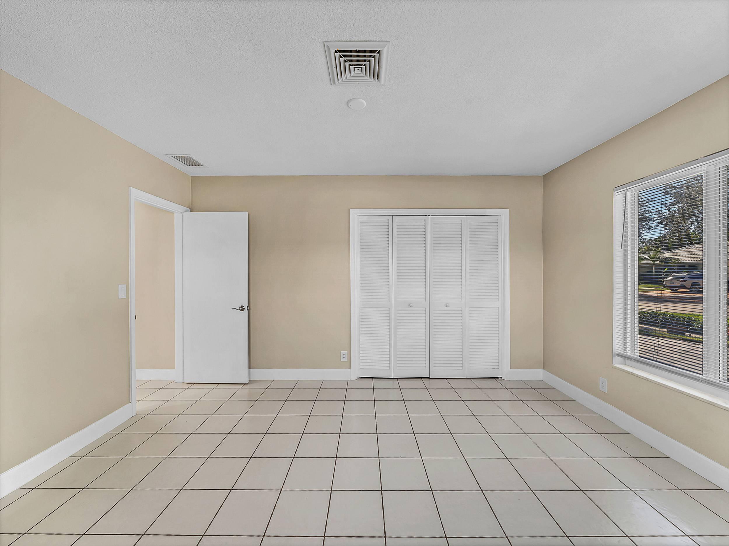 830 Cypress Way Boca Raton, FL 33486 - Photo 13 of 22 Bedroom3