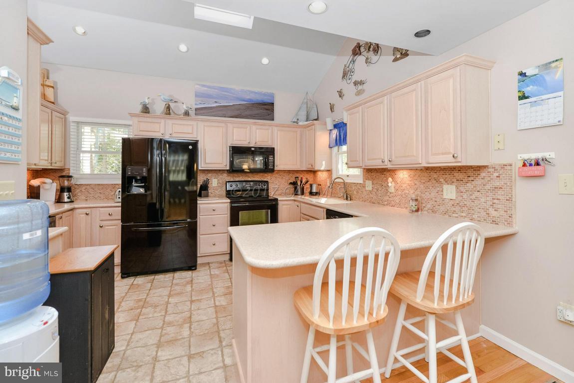 125 Windjammer Road Ocean Pines, MD 21811 - Photo 11 of 36