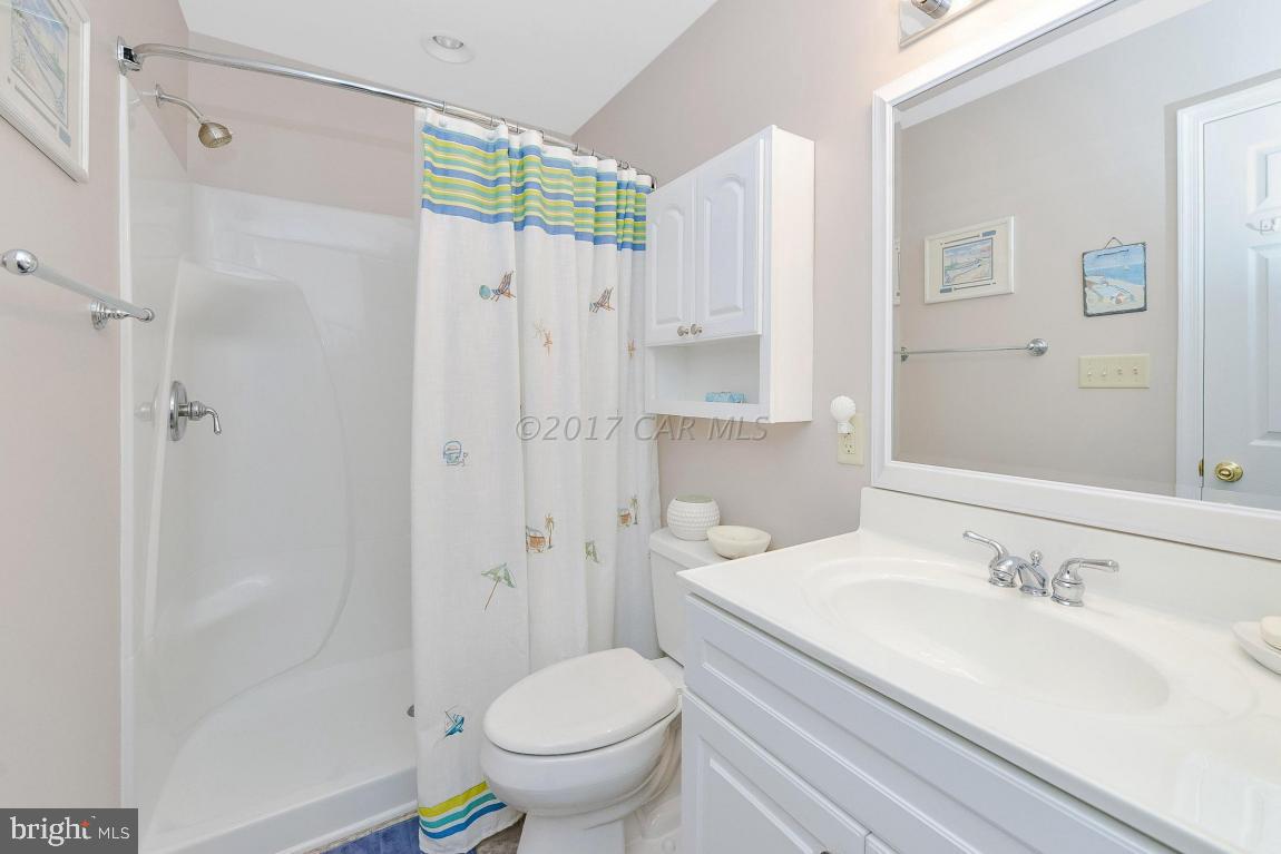125 Windjammer Road Ocean Pines, MD 21811 - Photo 17 of 36