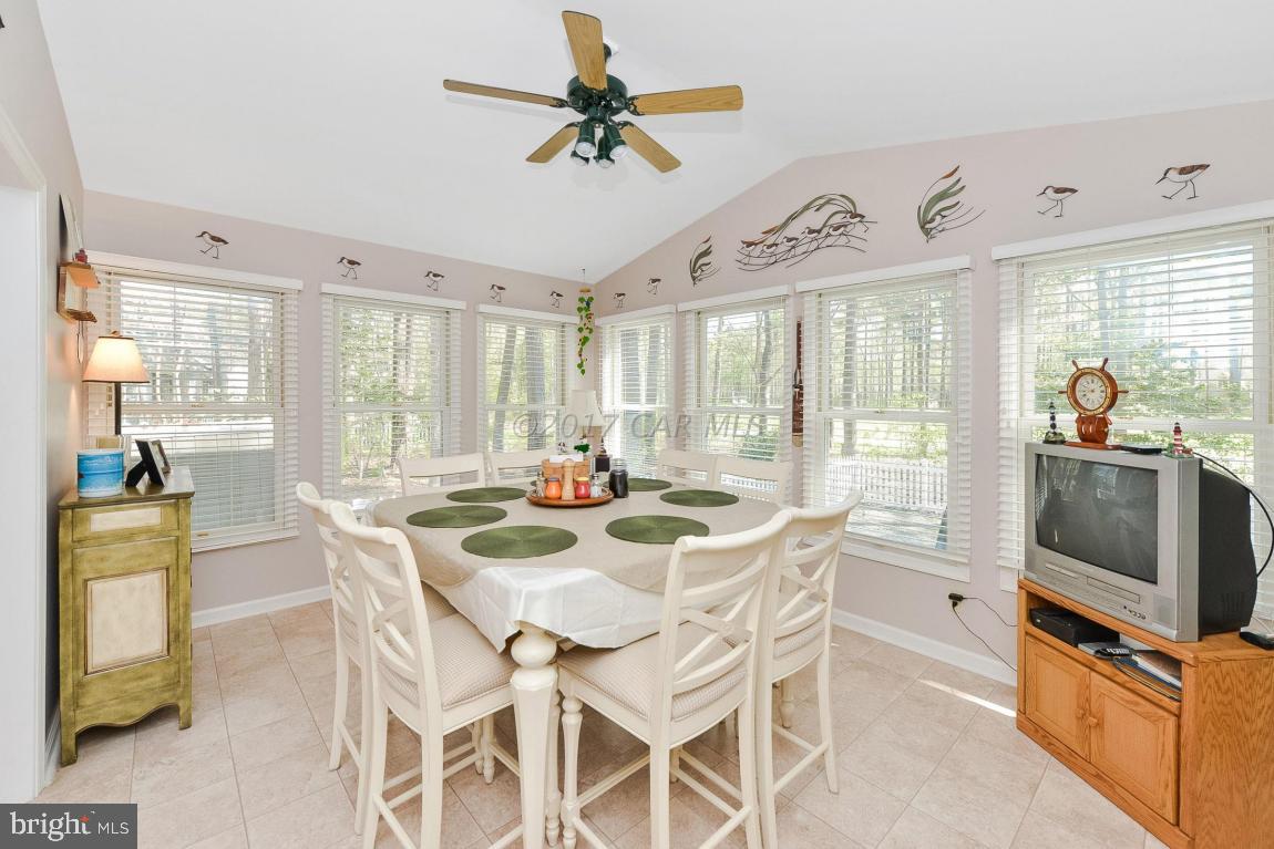 125 Windjammer Road Ocean Pines, MD 21811 - Photo 5 of 36