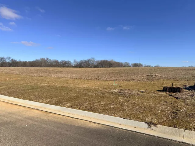 $174,900 | 1174 Saddlebrooke, Chandler, IN 47610