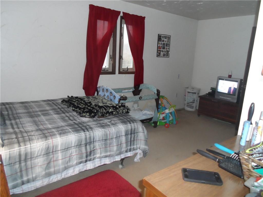 256 Timblin Road Butler, PA 16001 - Photo 14 of 19 Gallery Image 14