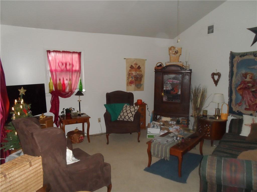 256 Timblin Road Butler, PA 16001 - Photo 17 of 19 Gallery Image 17