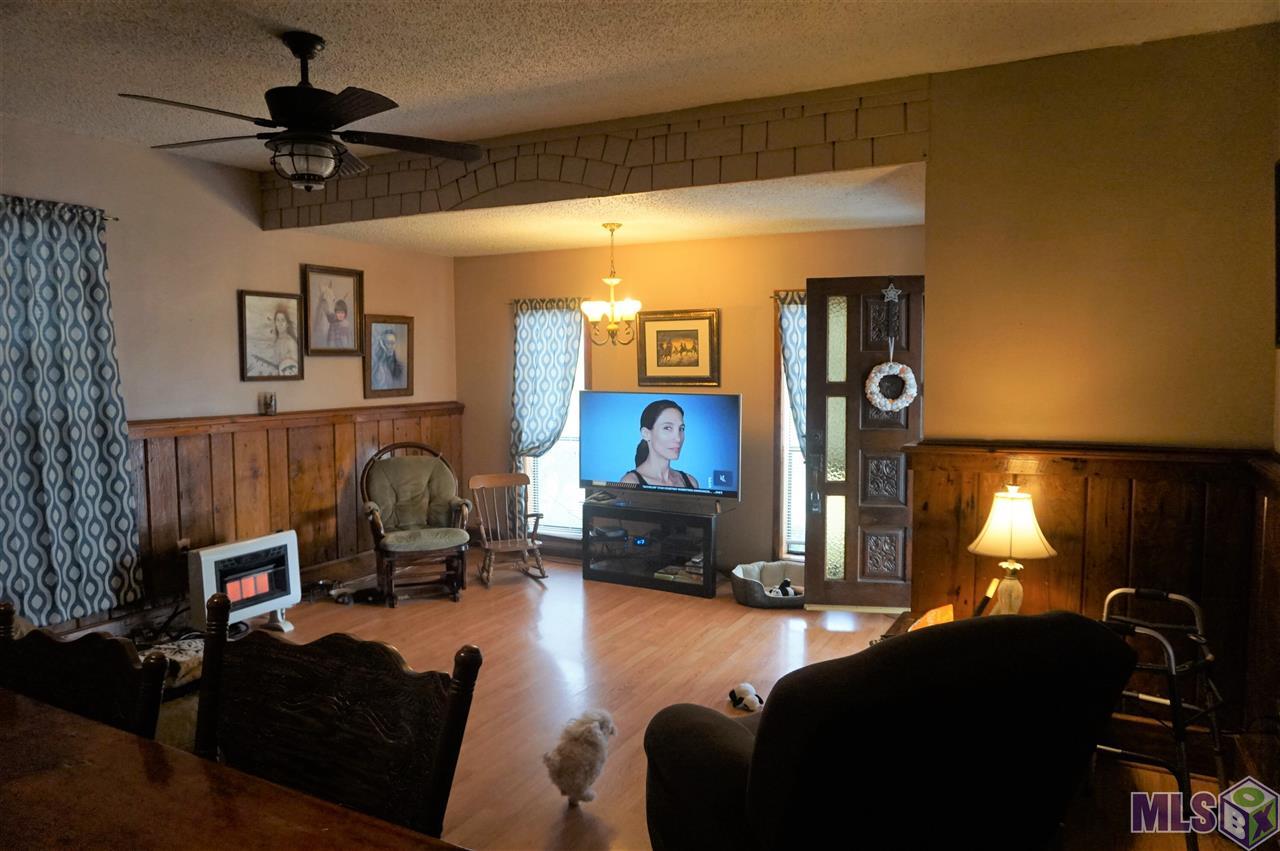 2062 Highway 182 Raceland, LA 70394 - Photo 5 of 15
