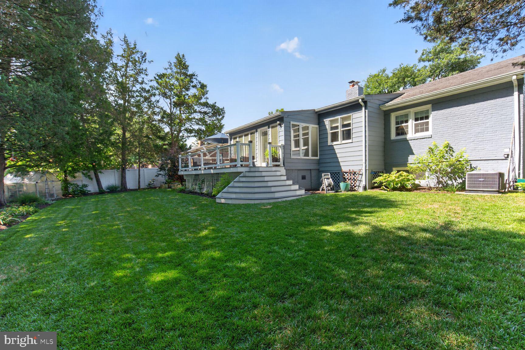 7915 Bainbridge Road Alexandria, VA 22308 - Photo 39 of 45 Gallery Image 39