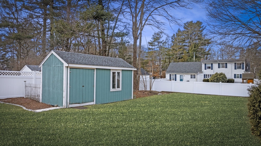 4 Rogers Road Peabody, MA 01960 - Photo 29 of 36 Gallery Image 29