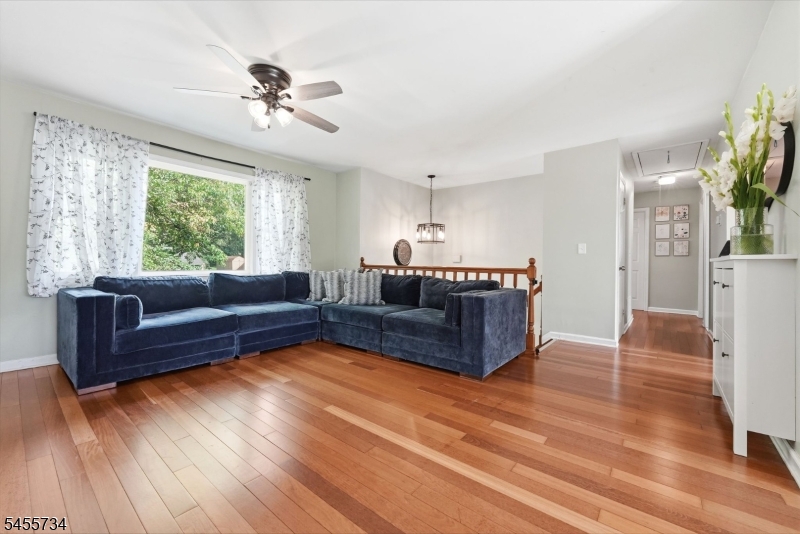 14 Harwich Road Phillipsburg, NJ 08865 - Photo 4 of 42 Gallery Image 4