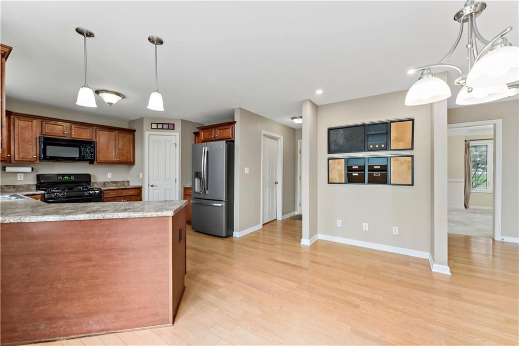 412 Old Clairton Road Clairton, PA 15025 - Photo 11 of 39