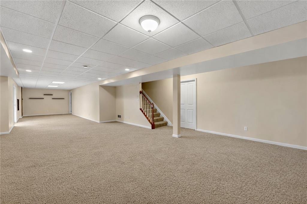 412 Old Clairton Road Clairton, PA 15025 - Photo 28 of 39