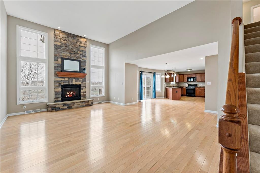 412 Old Clairton Road Clairton, PA 15025 - Photo 5 of 39