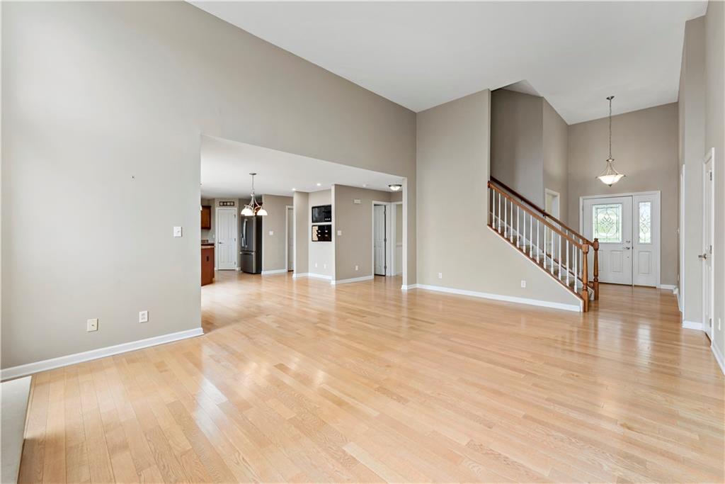 412 Old Clairton Road Clairton, PA 15025 - Photo 7 of 39