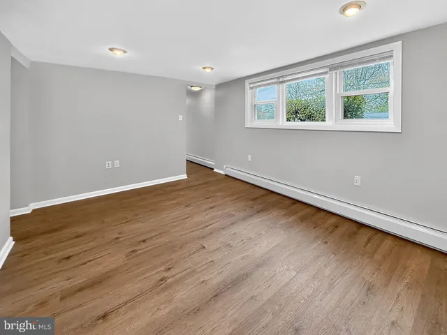 $429,000 | 13430 Greenacre Drive, Woodbridge, VA 22191