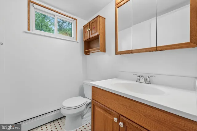 $429,000 | 13430 Greenacre Drive, Woodbridge, VA 22191