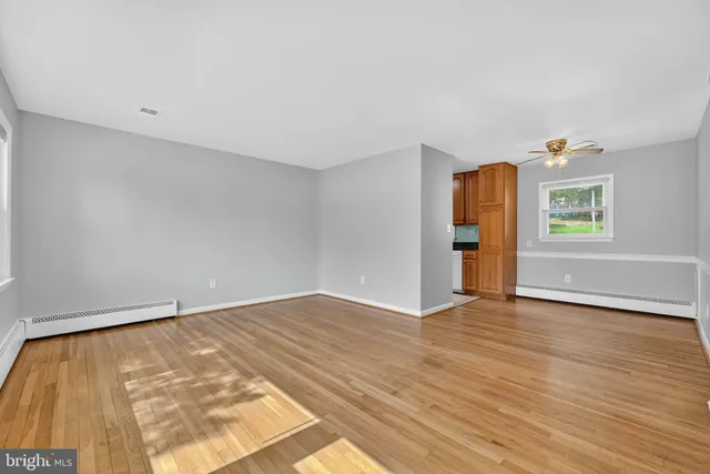 $429,000 | 13430 Greenacre Drive, Woodbridge, VA 22191