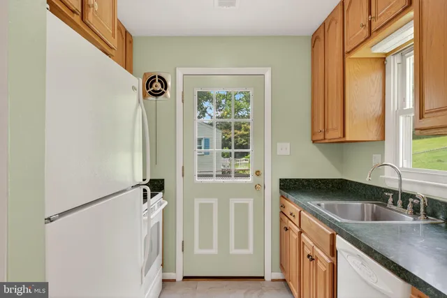 $429,000 | 13430 Greenacre Drive, Woodbridge, VA 22191