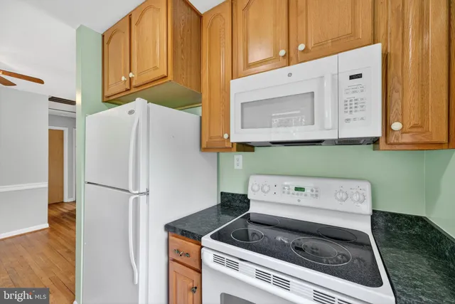 $429,000 | 13430 Greenacre Drive, Woodbridge, VA 22191