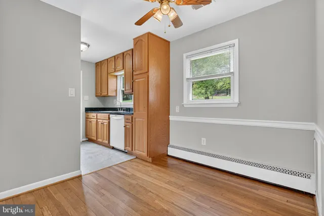 $429,000 | 13430 Greenacre Drive, Woodbridge, VA 22191