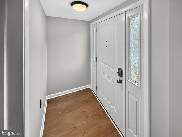 $429,000 | 13430 Greenacre Drive, Woodbridge, VA 22191