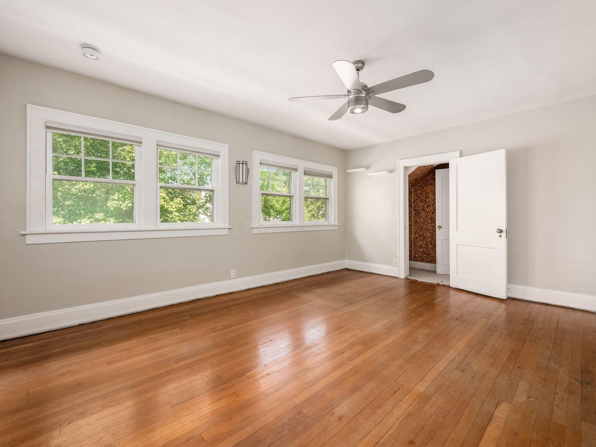 115 Crestview Road Columbus, OH 43202 - Photo 34 of 57 034_d2859_N 115 Crestview 104