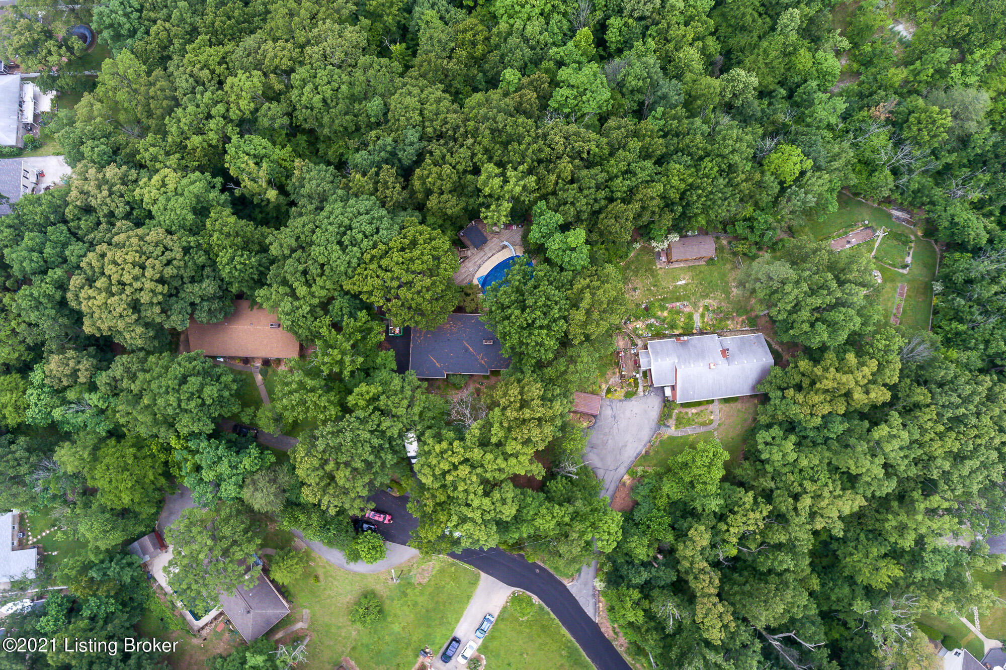 5431 Winding Road Louisville, KY 40214 - Photo 46 of 48 Aerial View