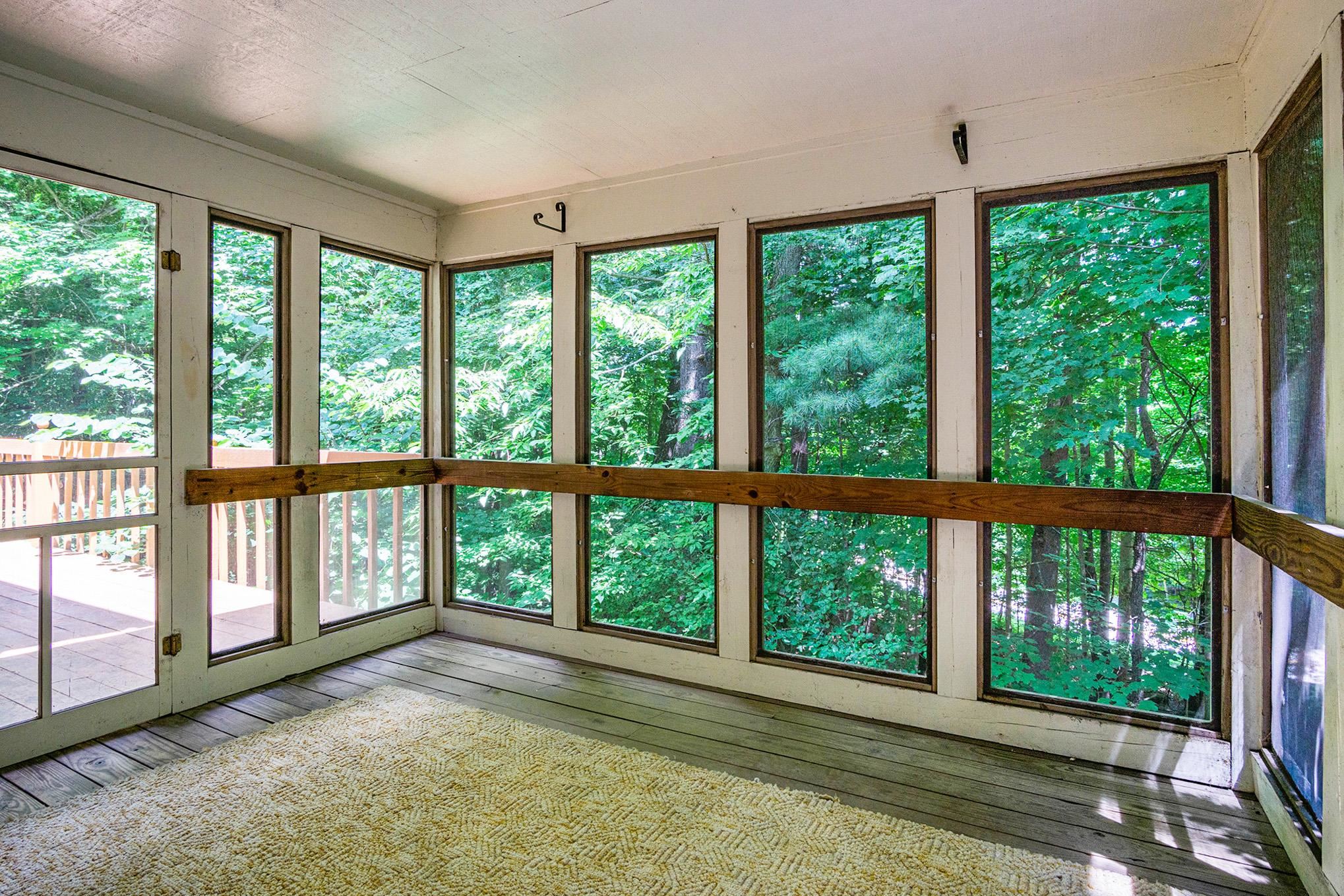 2210 Hook Road Mishawaka, IN 46544 - Photo 11 of 36 Gallery Image 11