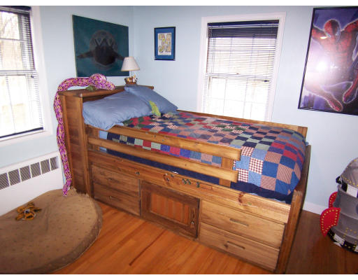 11 Byrne Road Milton, MA 02186 - Photo 11 of 12 Gallery Image 11