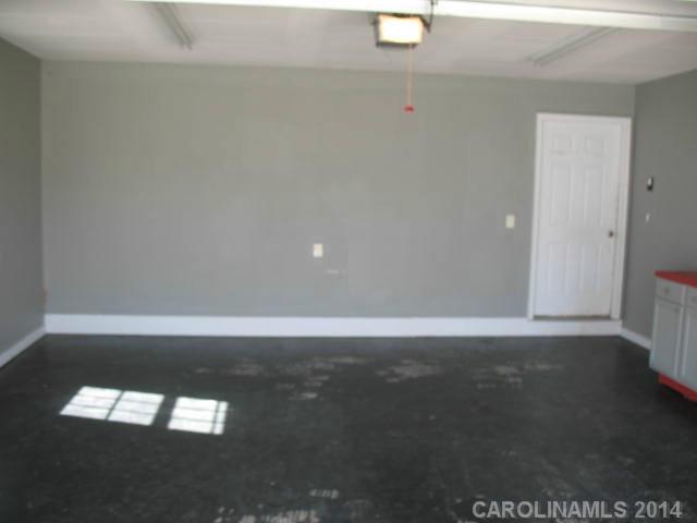 4667 Simerson Road Linwood, NC 27299 - Photo 4 of 11 Gallery Image 4