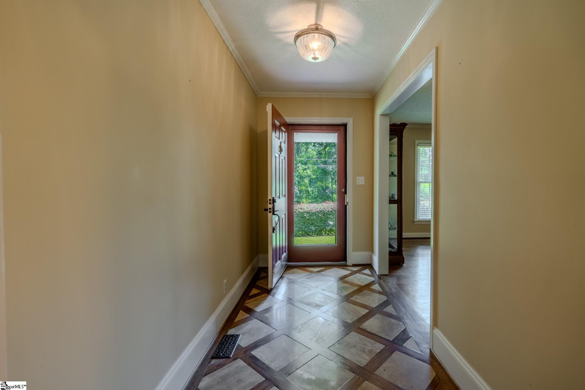 214 Spring Drive Easley, SC 29642 - Photo 13 of 40