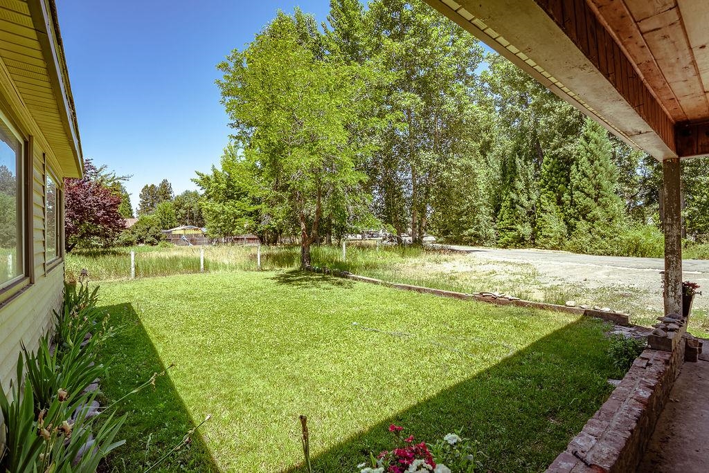 470 Riverside Avenue Chester, CA 96020 - Photo 25 of 25 a view of yard with green space