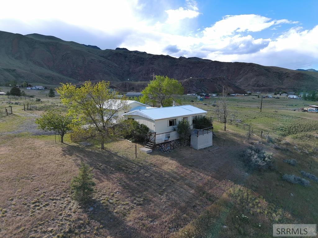 225 Pheasant Road Salmon, ID 83467 - Photo 2 of 60