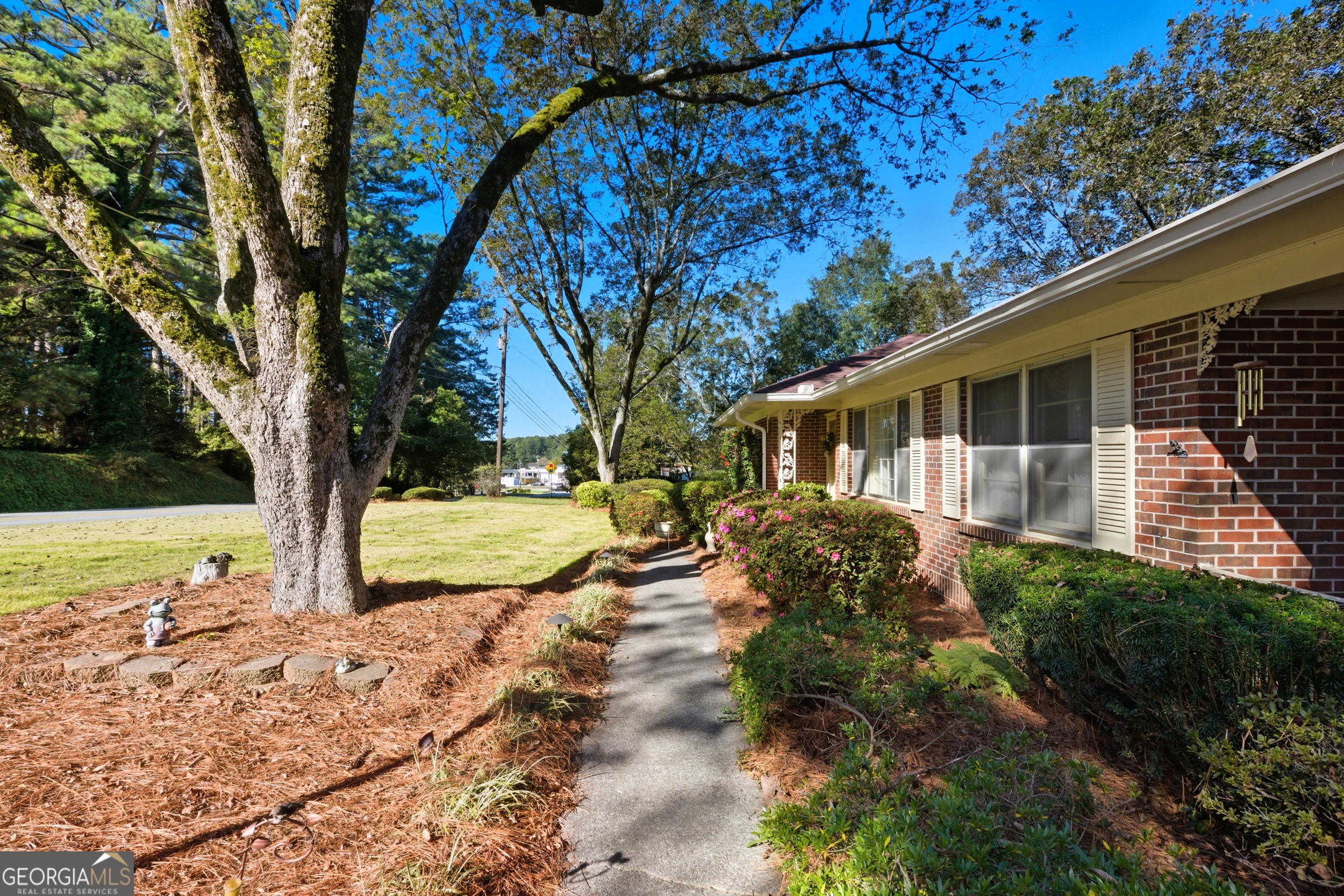 151 Rock Creek Road Toccoa, GA 30577 - Photo 5 of 35
