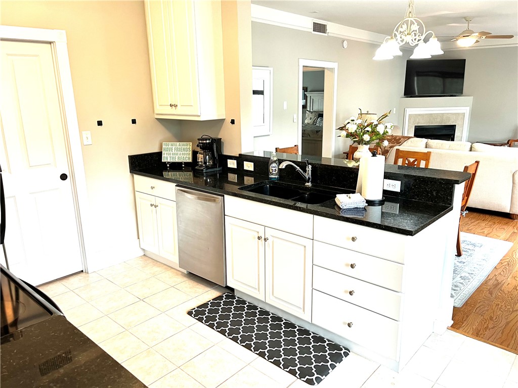 122 Shady Brook Circle, Unit 100 St. Simons Island, GA 31522 - Photo 6 of 34