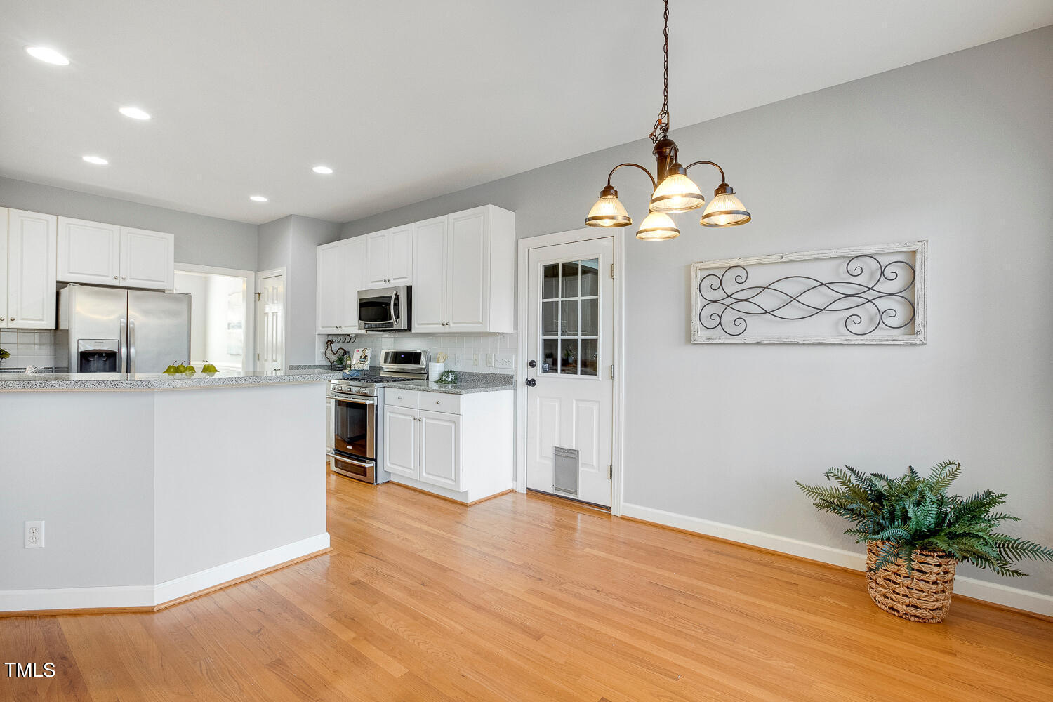6324 Nowell Pointe Drive Raleigh, NC 27607 - Photo 15 of 50 6324 Nowell Pointe Dr Raleigh-large-015-