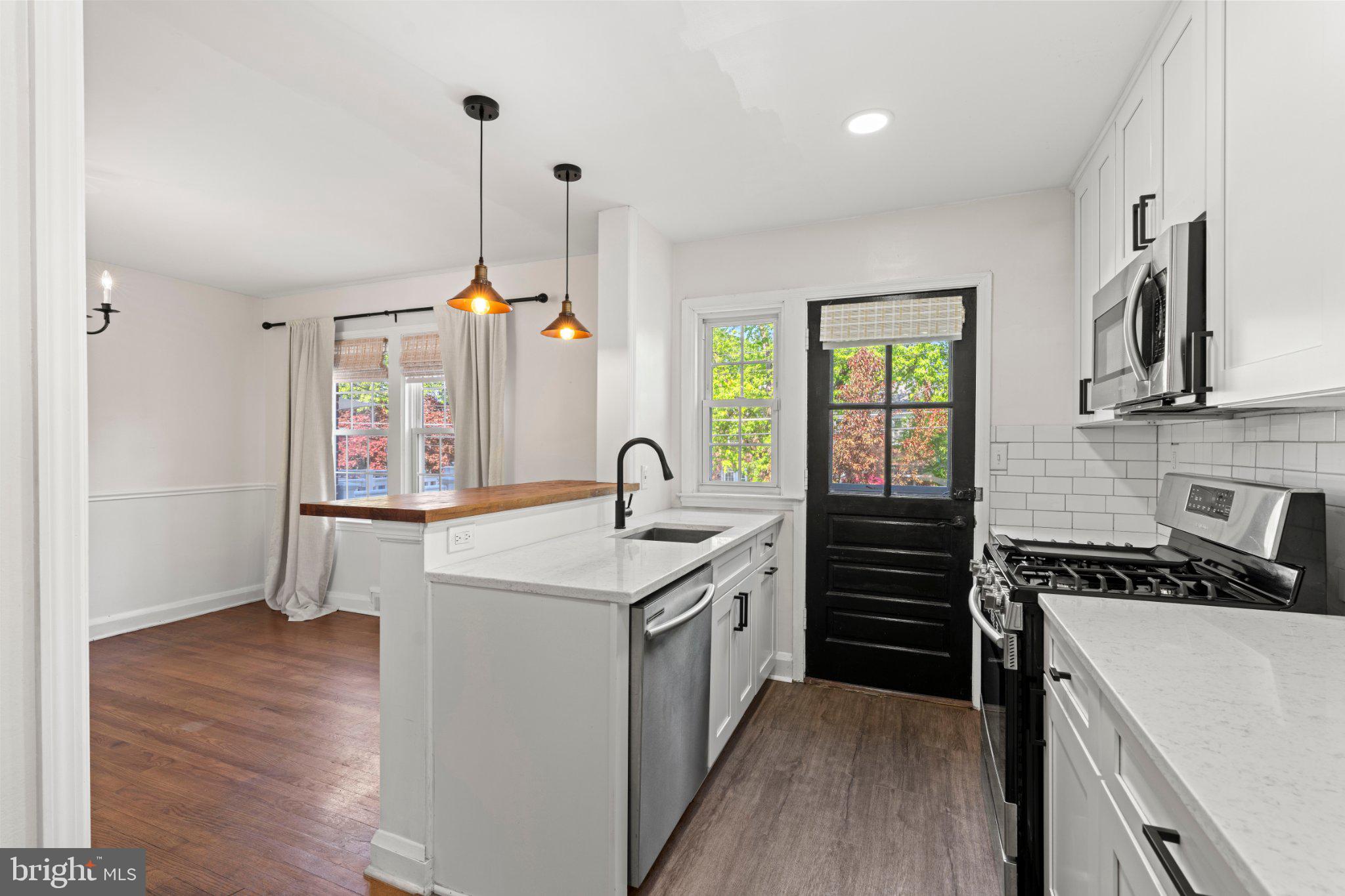 1855 Edgewood Road Towson, MD 21286 - Photo 11 of 29 Modern kitchen with stylish finishes.