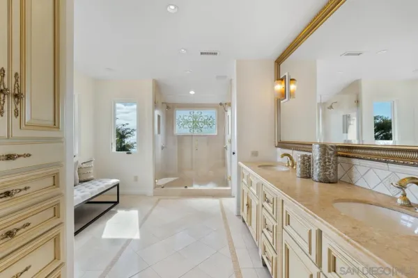 $4,295,000 | 3235 Harbor View Drive, San Diego, CA 92106