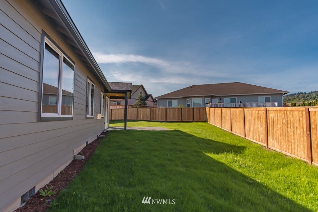 91 Blue Glacier Loop Sequim, WA 98382 - Photo 5 of 25