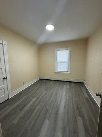 $2,300 | 23 Endicott Street, Unit 2, Worcester, MA 01610