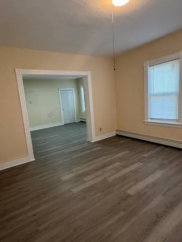 $2,300 | 23 Endicott Street, Unit 2, Worcester, MA 01610