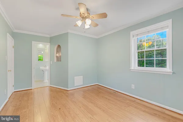 $3,400 | 10401 Courthouse Drive, Fairfax, VA 22030